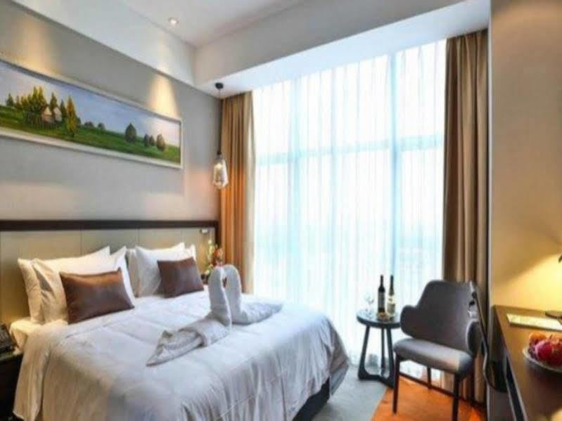 Ramada Encore Guanghan Exterior foto